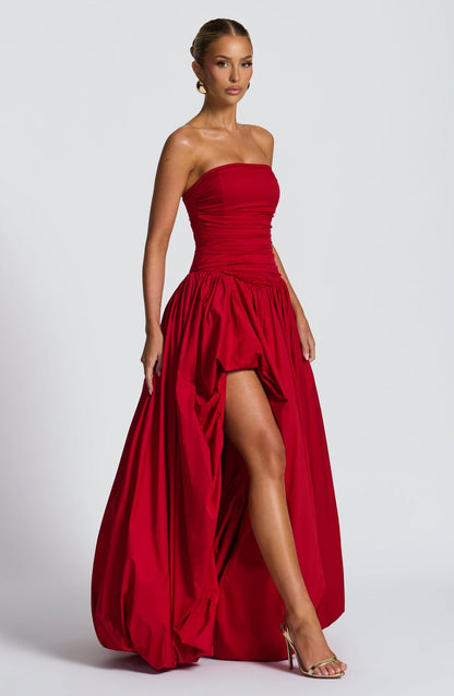 Mariana - Robe Longue Élégance et Raffinement