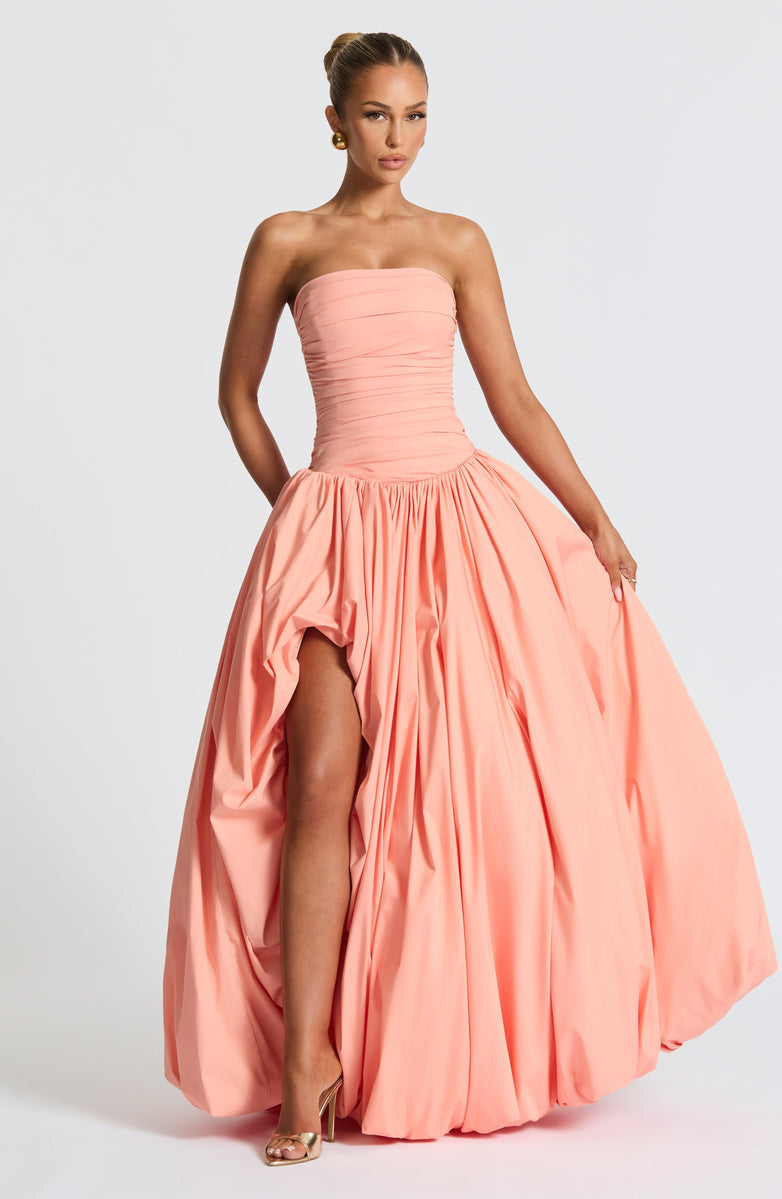 Mariana - Robe Longue Élégance et Raffinement