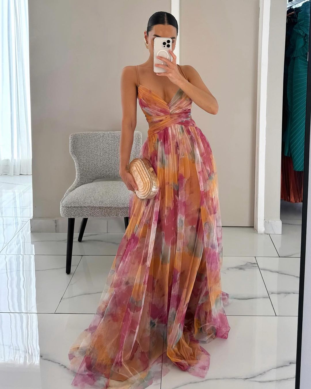 Bestie - Robe élégante florale