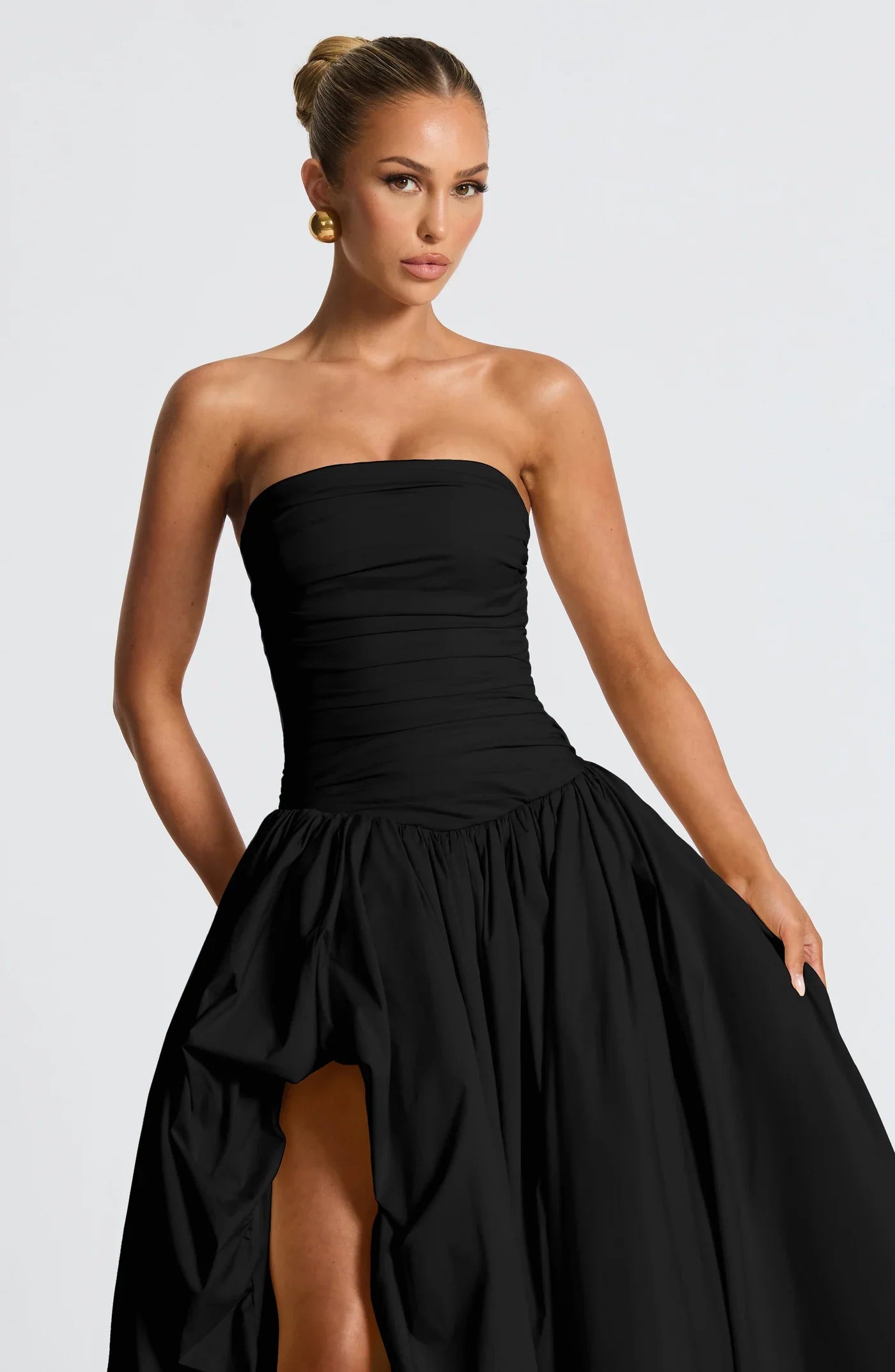 Mariana - Robe Longue Élégance et Raffinement