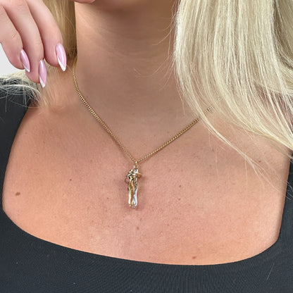 Luvina - Collier Élégant Pendentif Sculpture